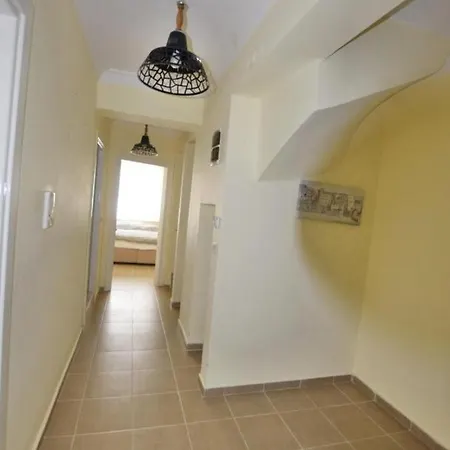 Immaculate 3-bed Duplex In 迪迪姆